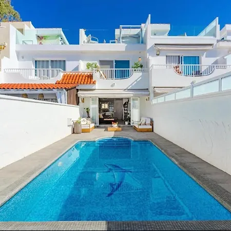 Casa La Perla Holiday home *